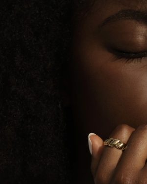 bague croissant torsadée